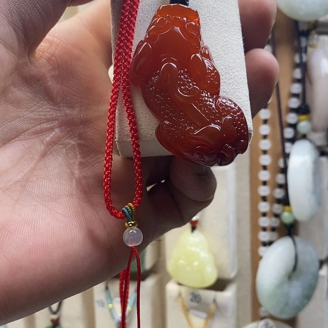 玛瑙/玉髓颈饰未镶嵌