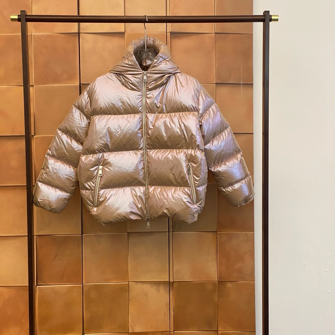 Moncler Frasne新款珠光粉徽标logo羽绒服/0码/全新带吊/29342
