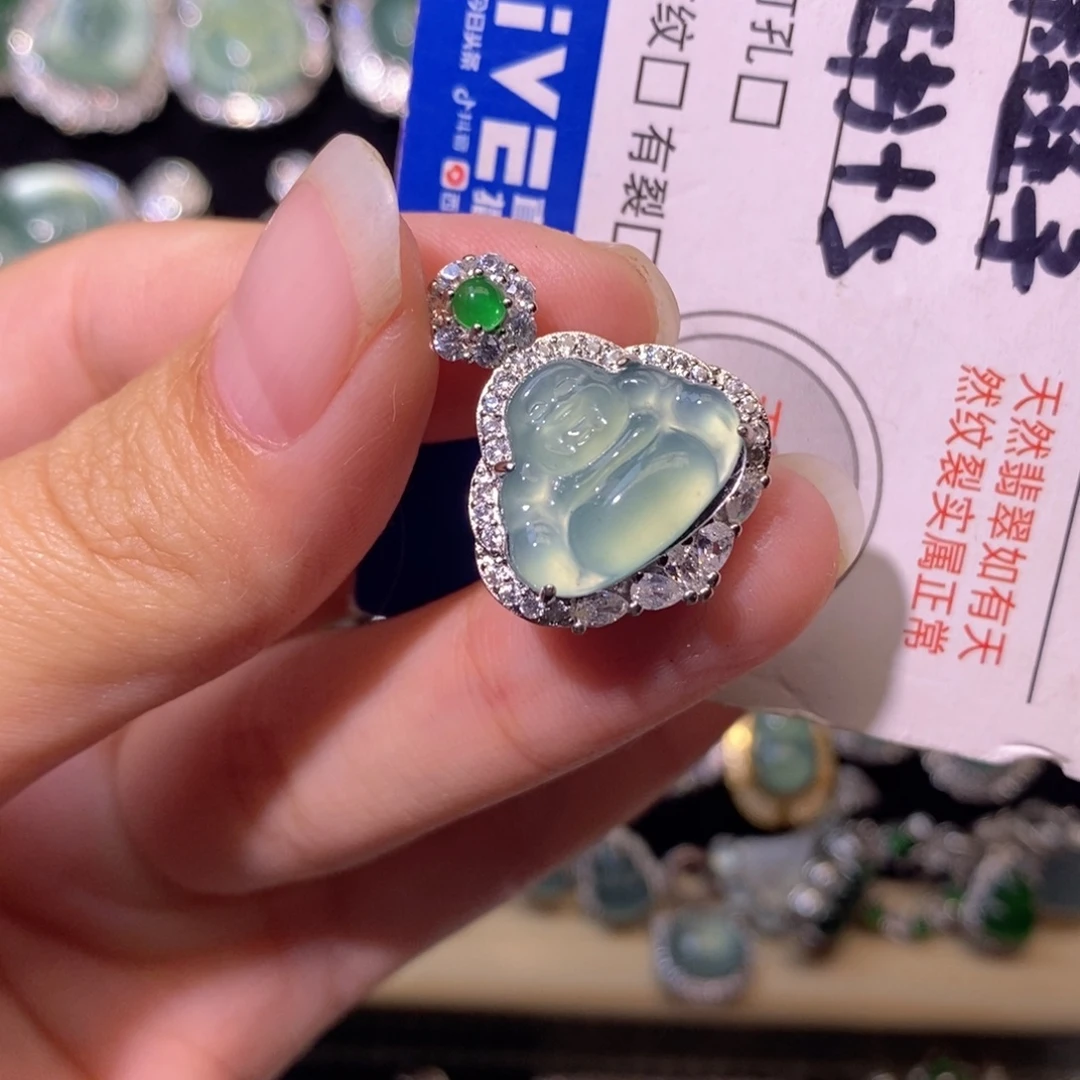 翡翠未镶嵌颈饰天然