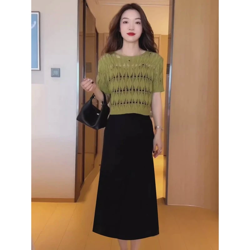 镂空短袖薄款针织t恤春季新款搭配一整套女开叉a字半身裙两件套裙
