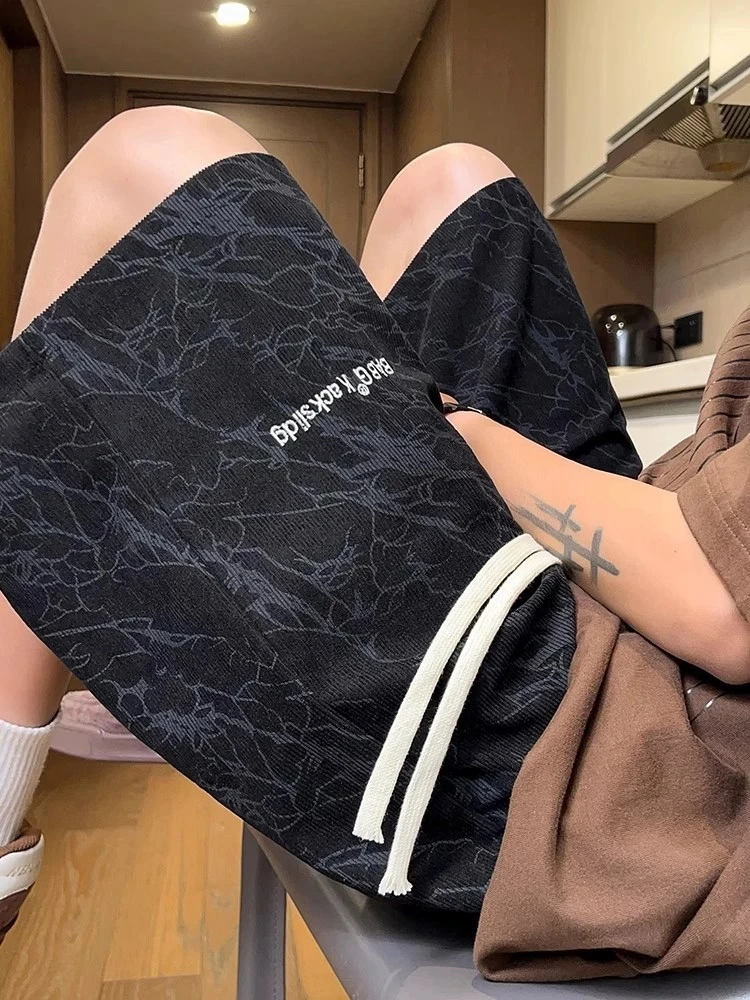 薄款短裤粉色男生夏季2025外穿美式潮牌宽松运动休闲阔腿五分裤子