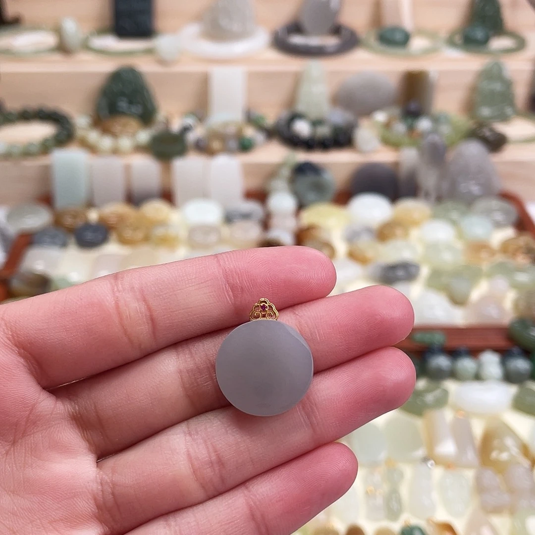 和田玉18K金镶嵌吊坠(不含链)