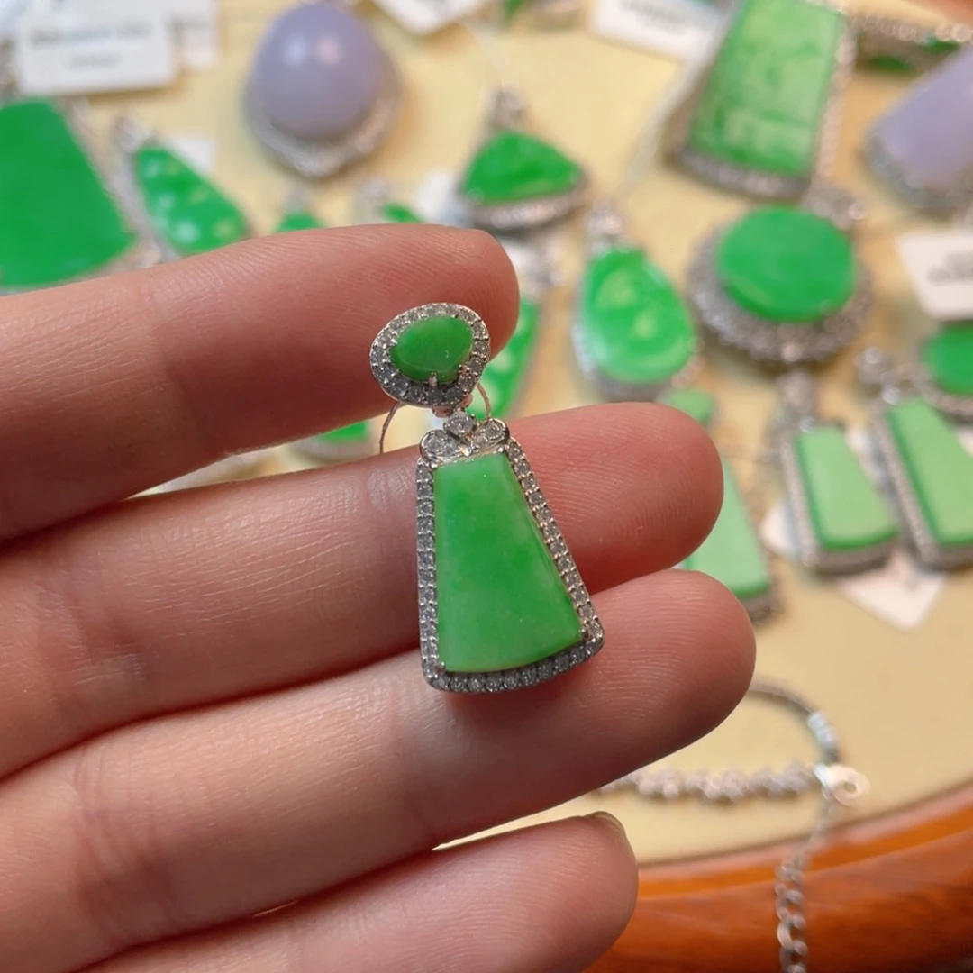 翡翠吊坠(不含链)银S925镶嵌