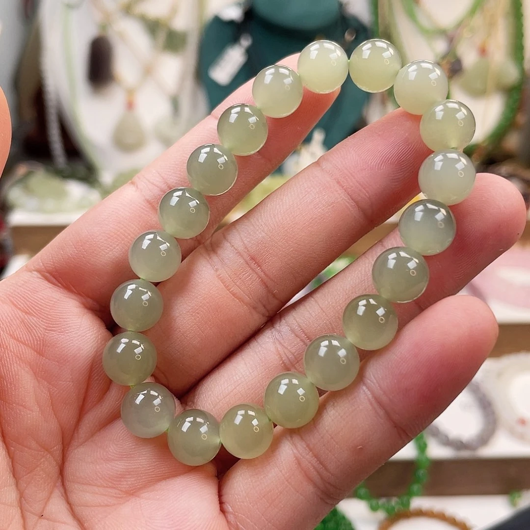 未镶嵌手链和田玉p***o10