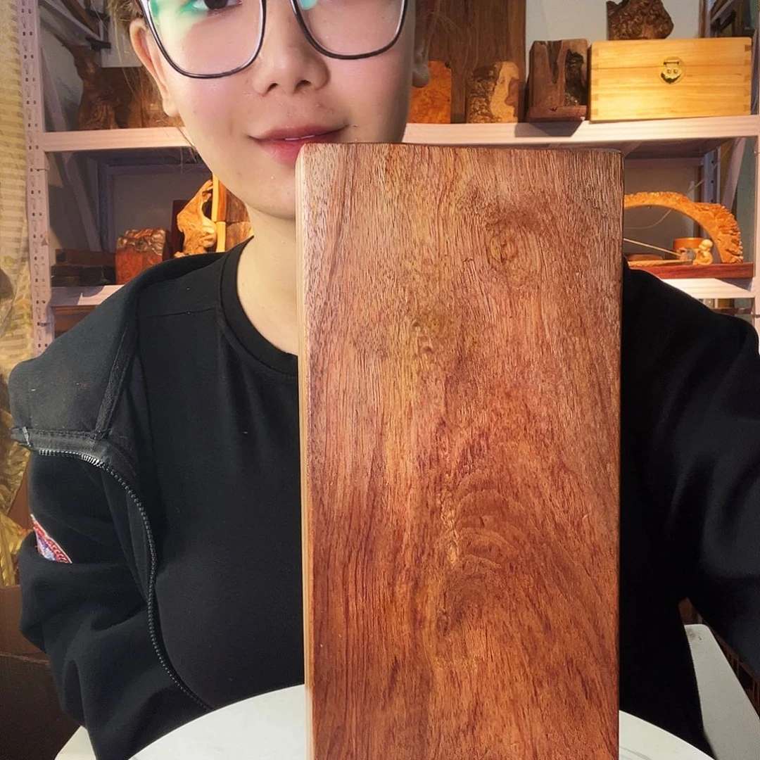 紫檀木类端景台就****样