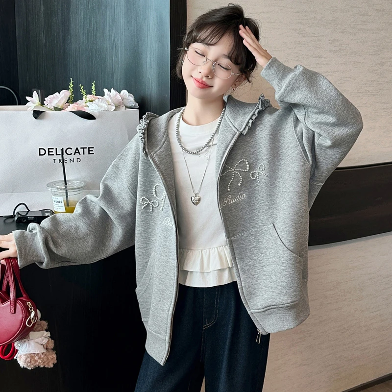 女童秋装外套2025新款韩版中大童休闲女孩钉珍珠蝴蝶花边连帽外套