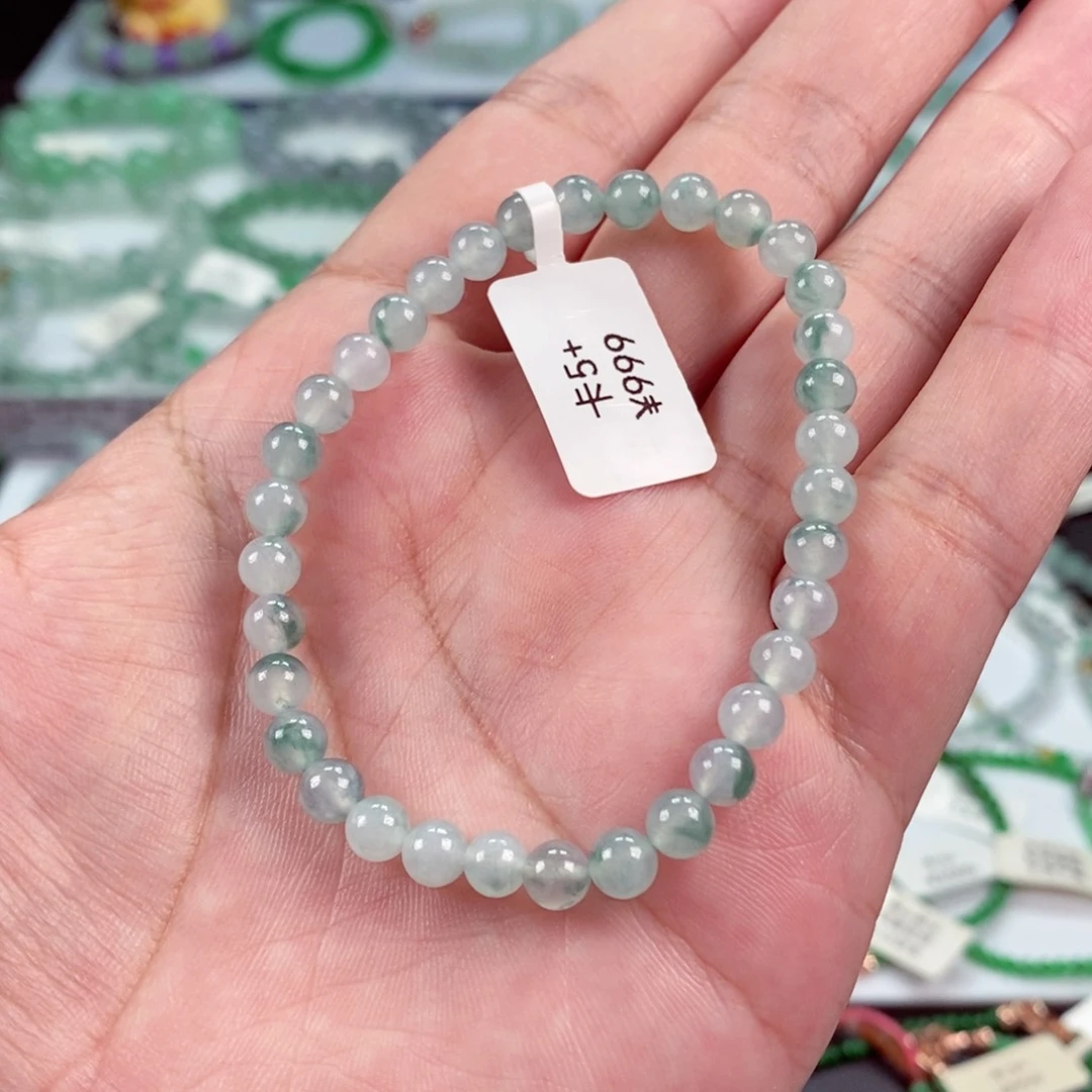 未镶嵌手链翡翠卡5+