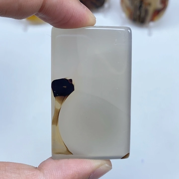 玛瑙/玉髓未镶嵌珠宝半成品