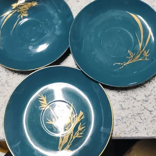 瓷片五厂，七厂各种摆件，瓷片，均有瑕疵！