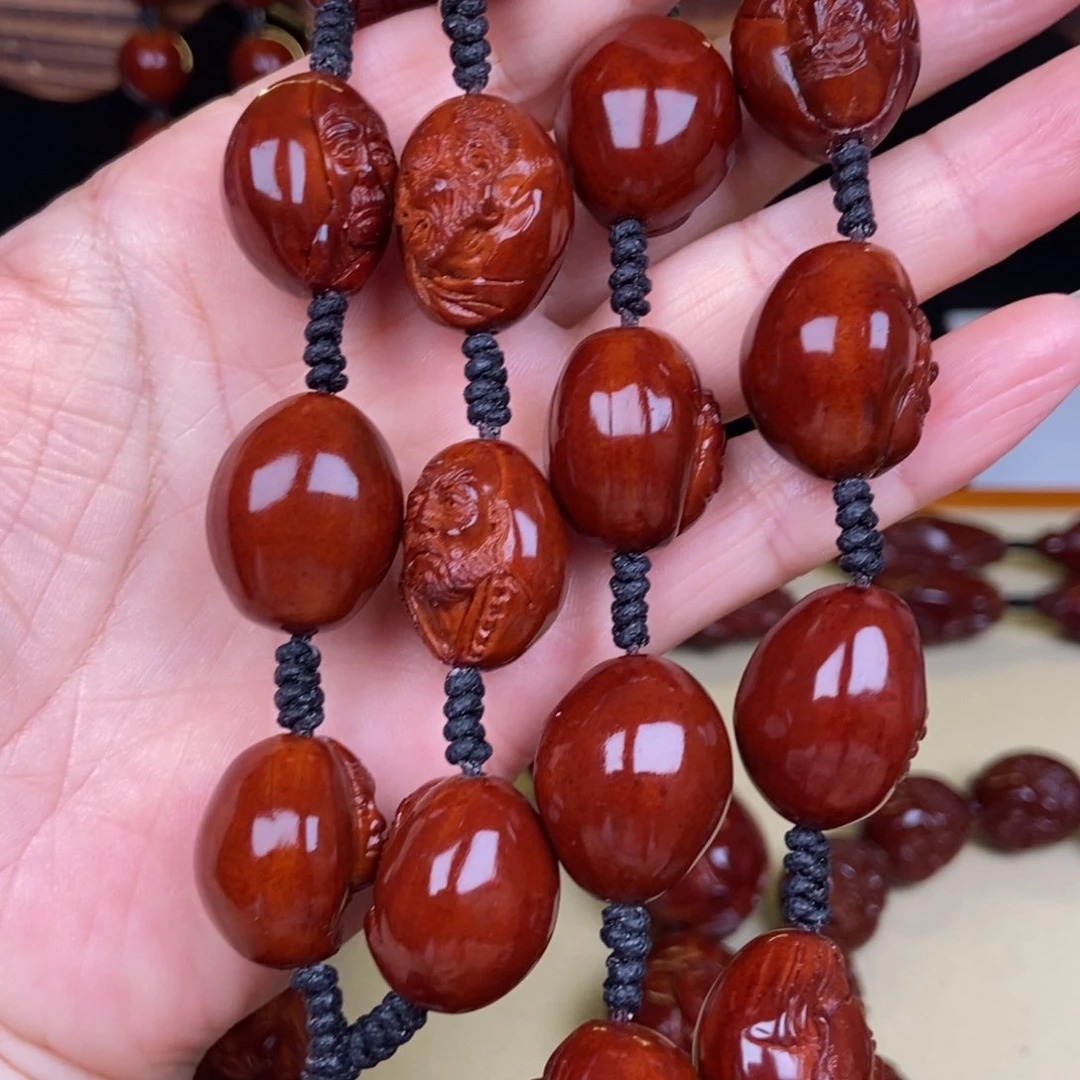 天***右橄榄核吊坠罗汉脖挂