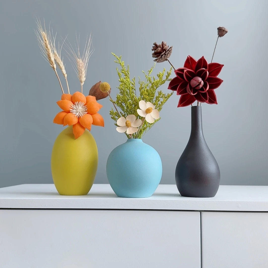 摆件陶瓷小花瓶摆件含花总高约20-30cm
