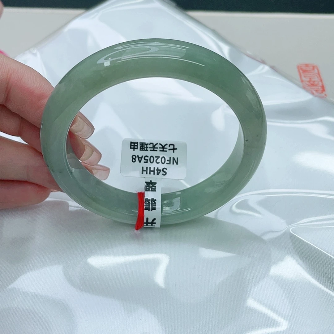 翡翠手镯未镶嵌正57.2