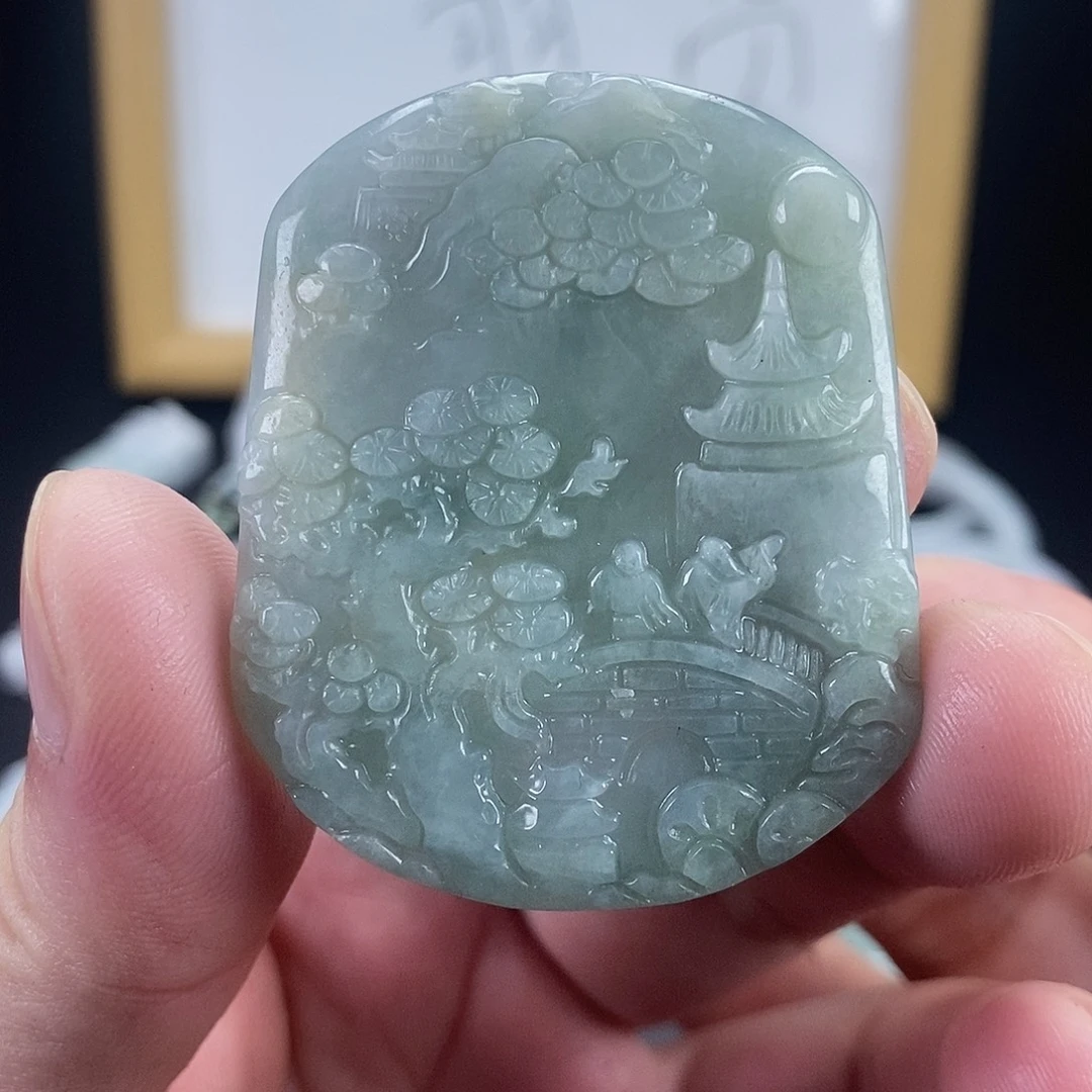 翡翠未镶嵌颈饰翡翠