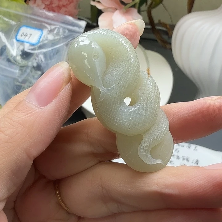 颈饰未镶嵌和田玉50