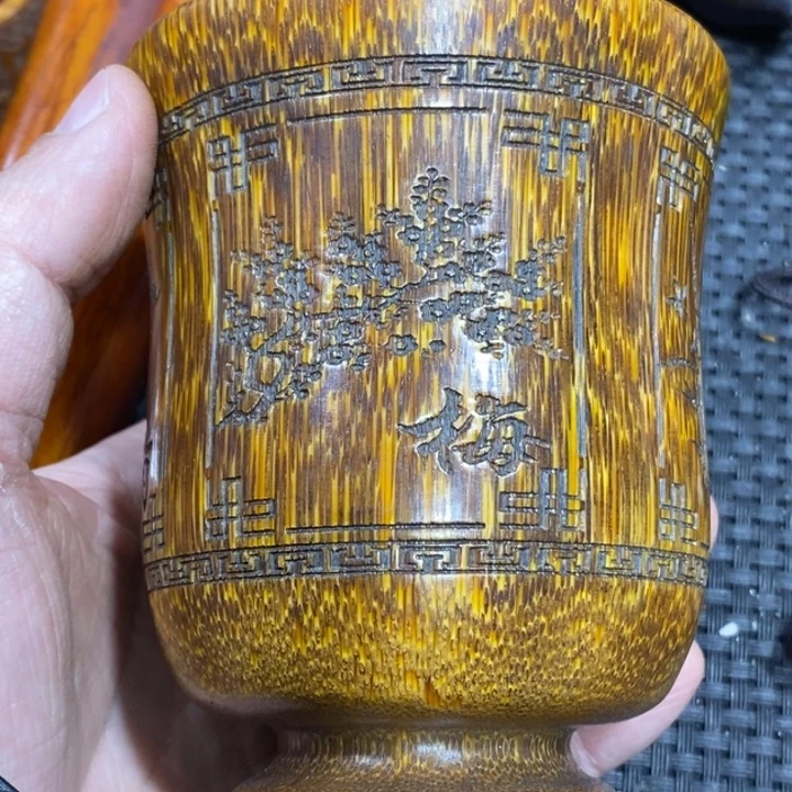 滴血莲花菩提吊坠