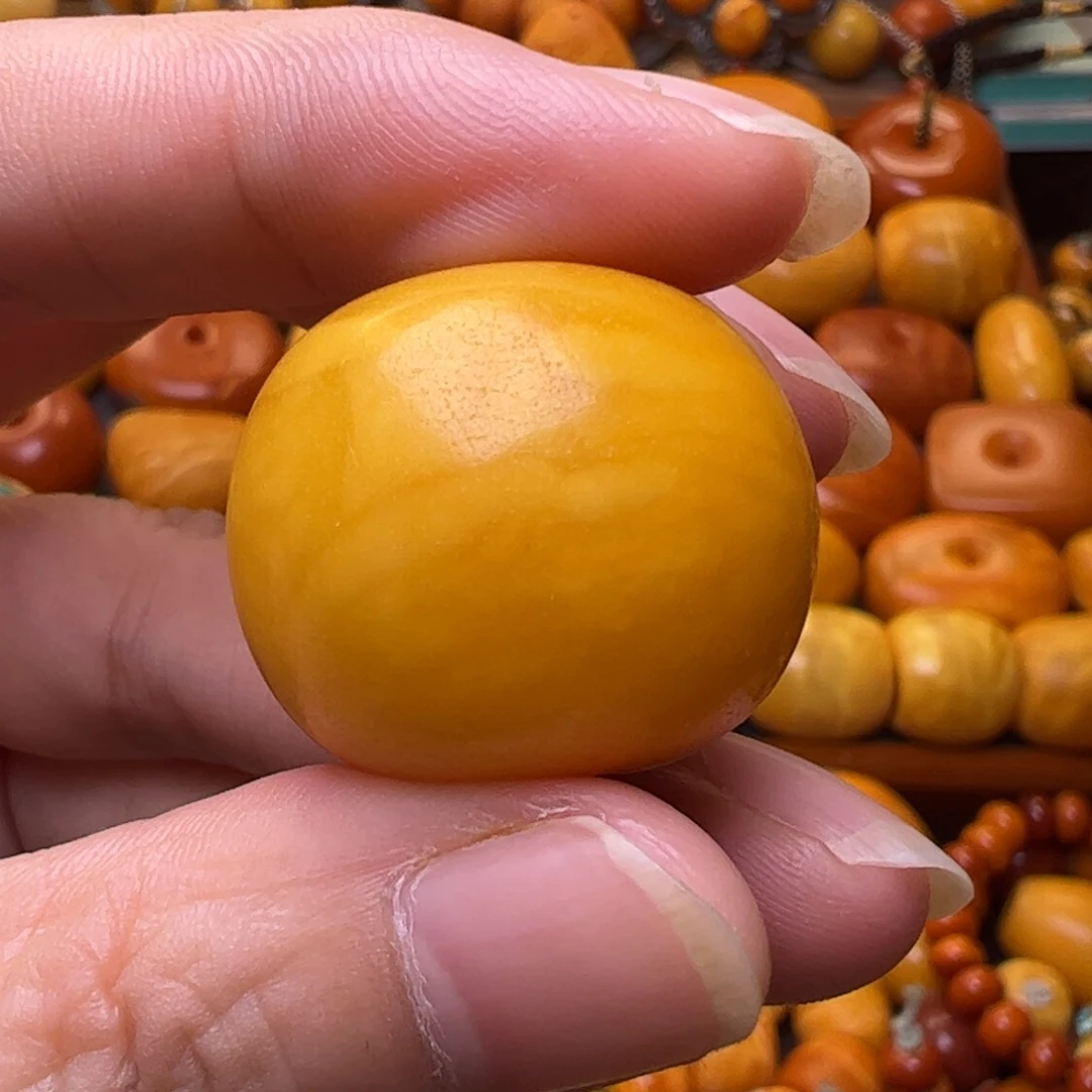 琥珀未镶嵌珠宝奇石26