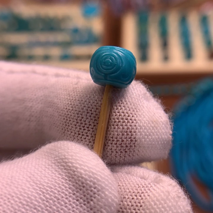 绿松石未镶嵌挂件