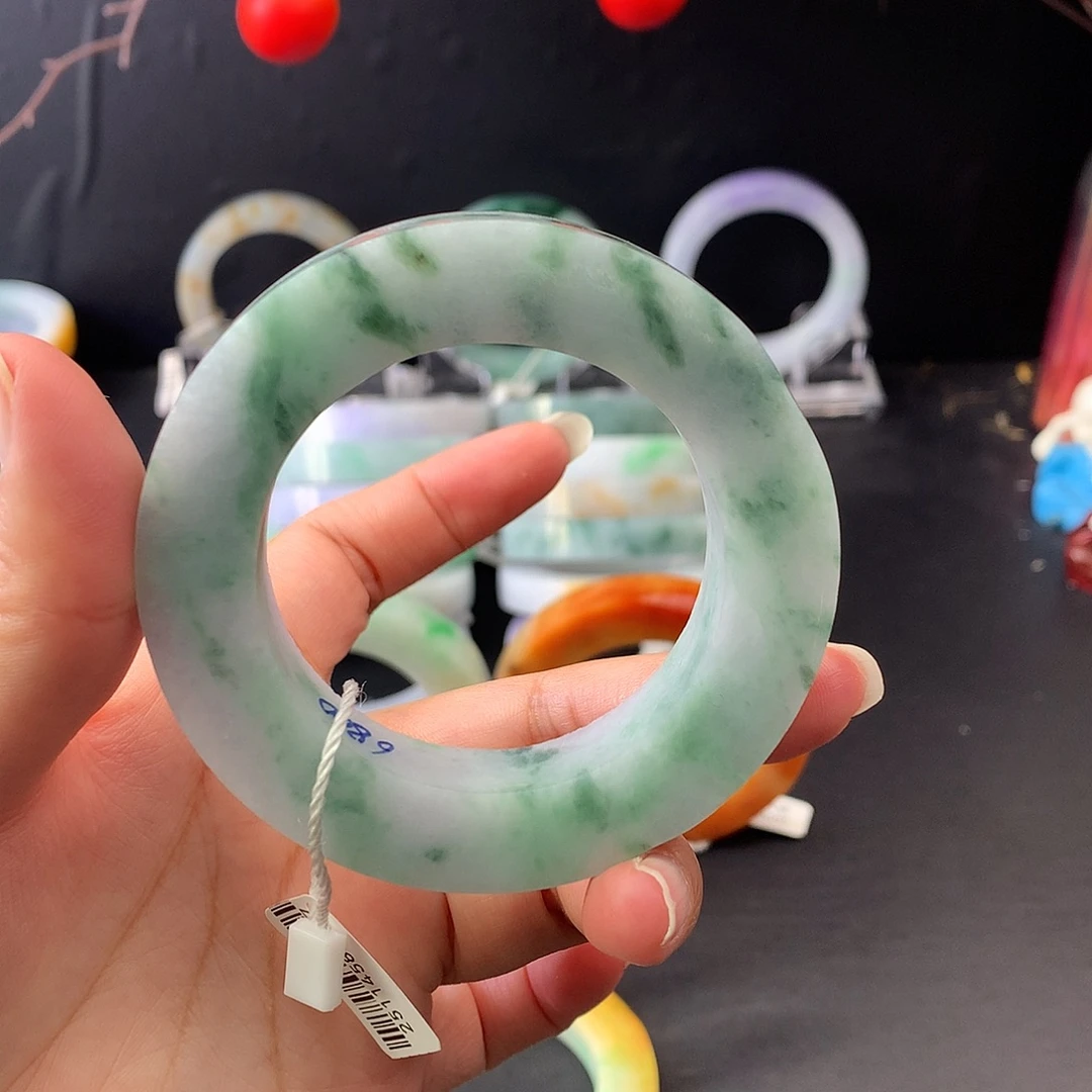 定制翡翠未镶嵌正圈