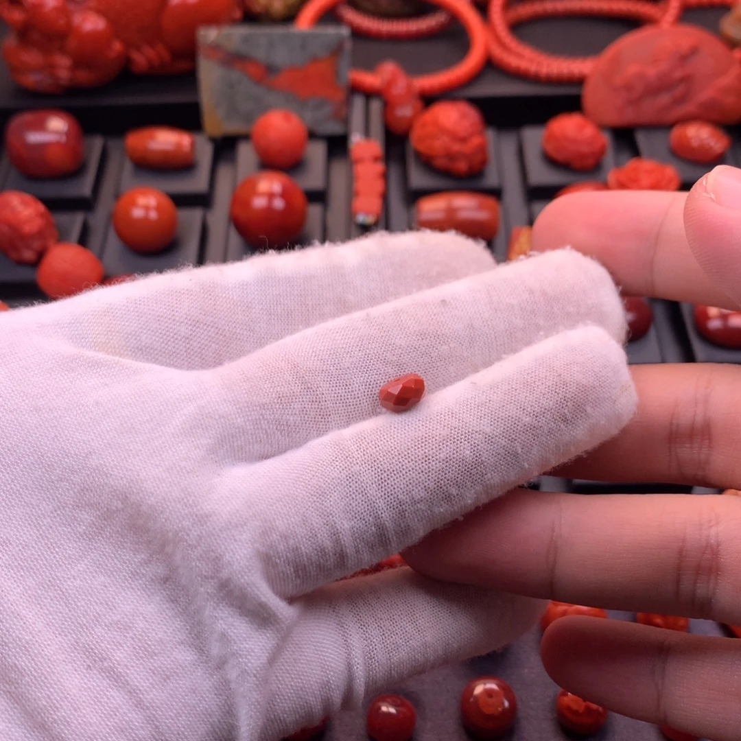 南红玛瑙未镶嵌川料原矿无相隔片7.7mm（厚4.3mm