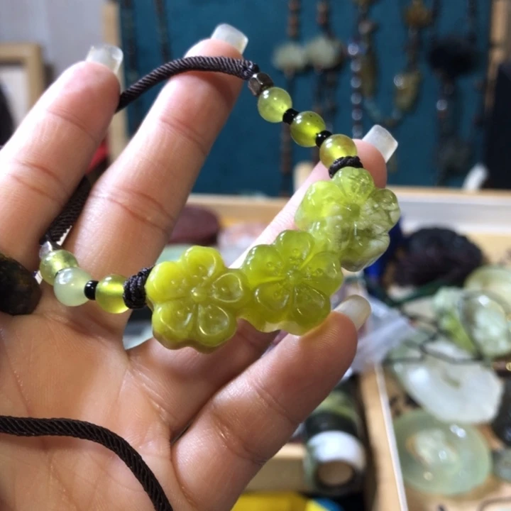 岫玉未镶嵌岫玉挂件