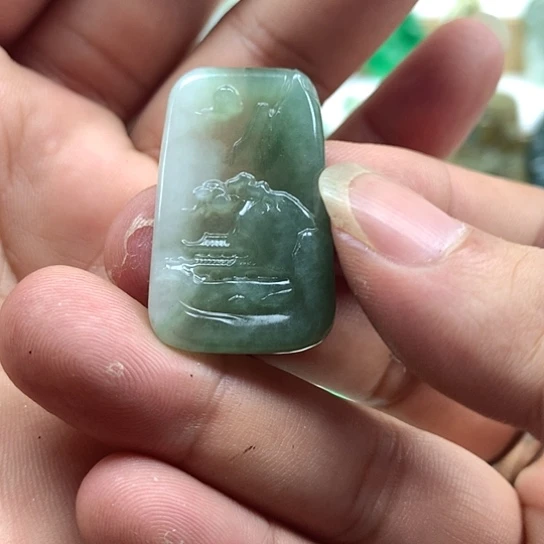 颈饰未镶嵌翡翠3