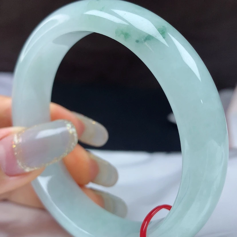 【闪购商品】未镶嵌手镯翡翠96229，
