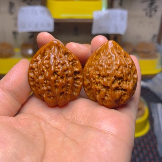 文玩核桃吊坠官帽