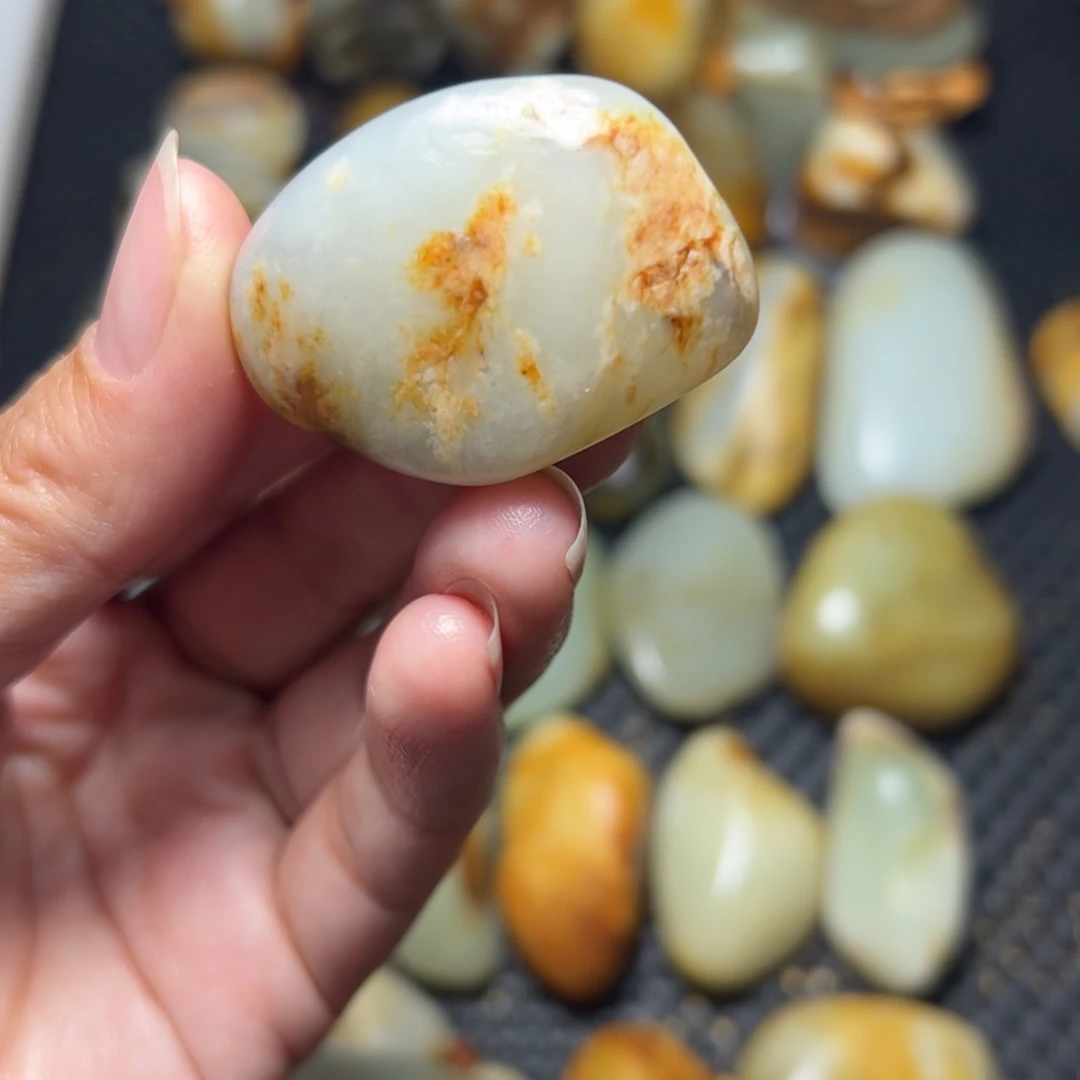 和田玉未镶嵌把件24