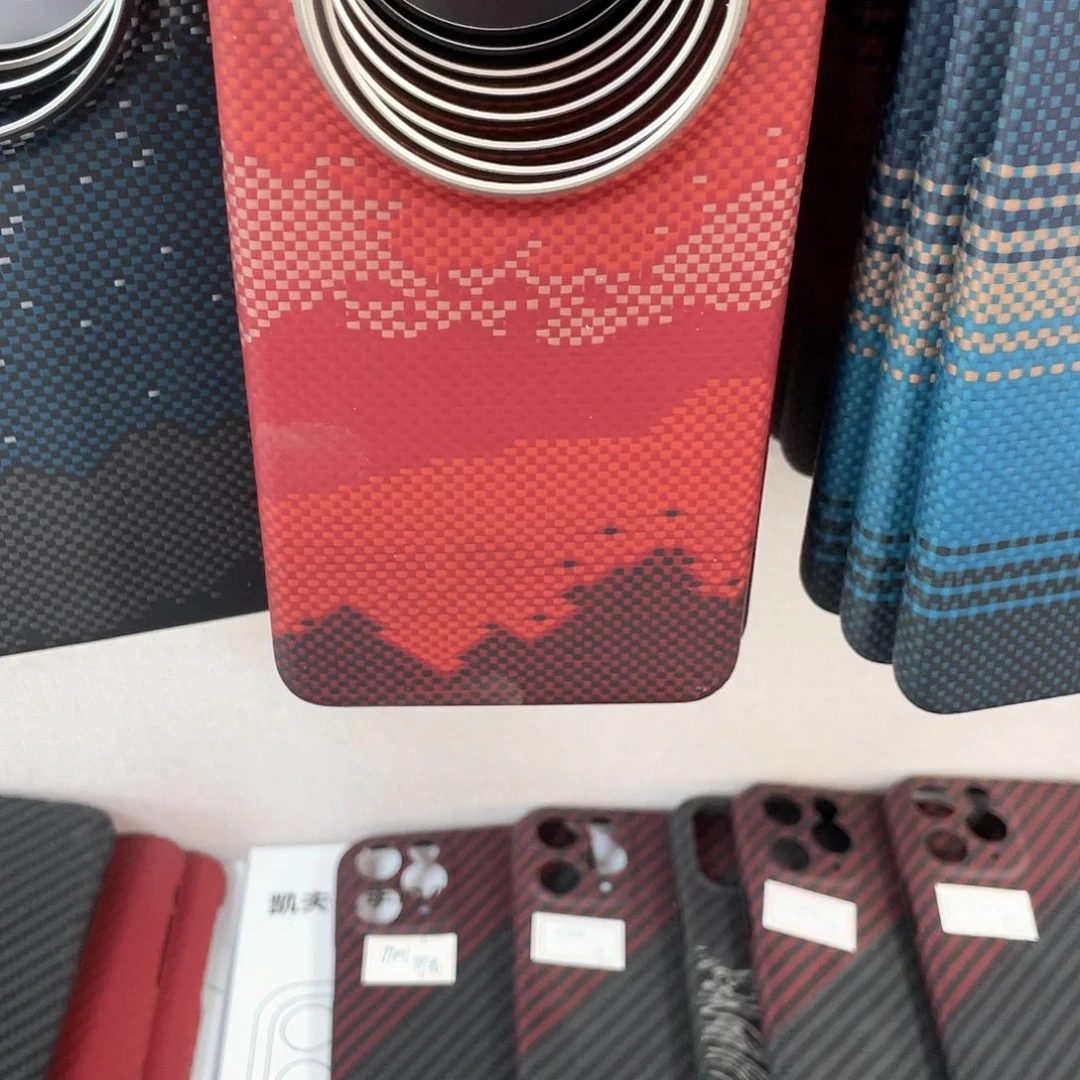 70pro日照金山，磁吸，正品凯夫拉，全新