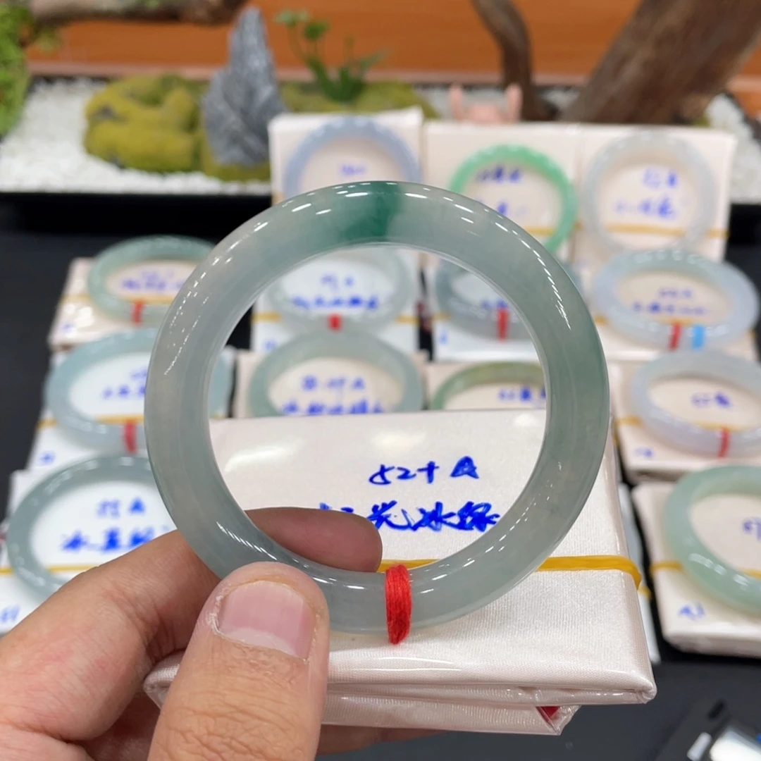 未镶嵌手镯翡翠缅甸翡翠