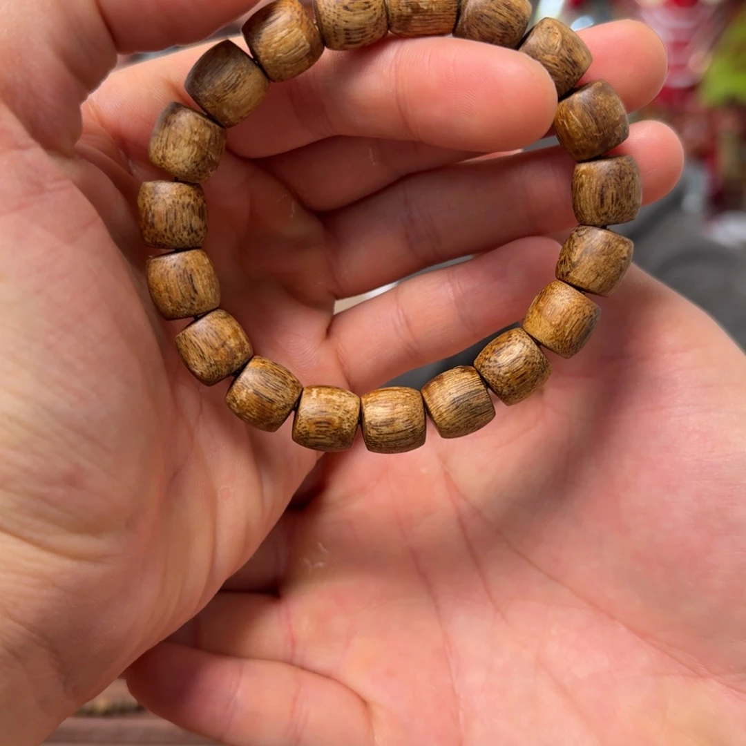沉香手串高等级 99浮沉 12mm鼓珠 钱袋鼓鼓