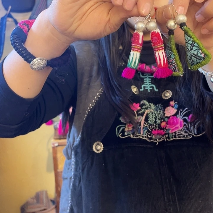 织绣手工制作工艺耳环