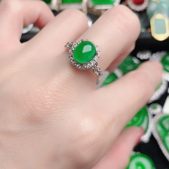 翡翠未镶嵌戒指戒指