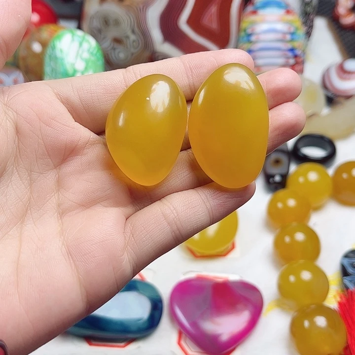 玛瑙/玉髓未镶嵌珠宝奇石