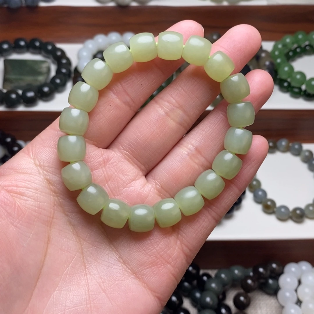 和田玉未镶嵌手串