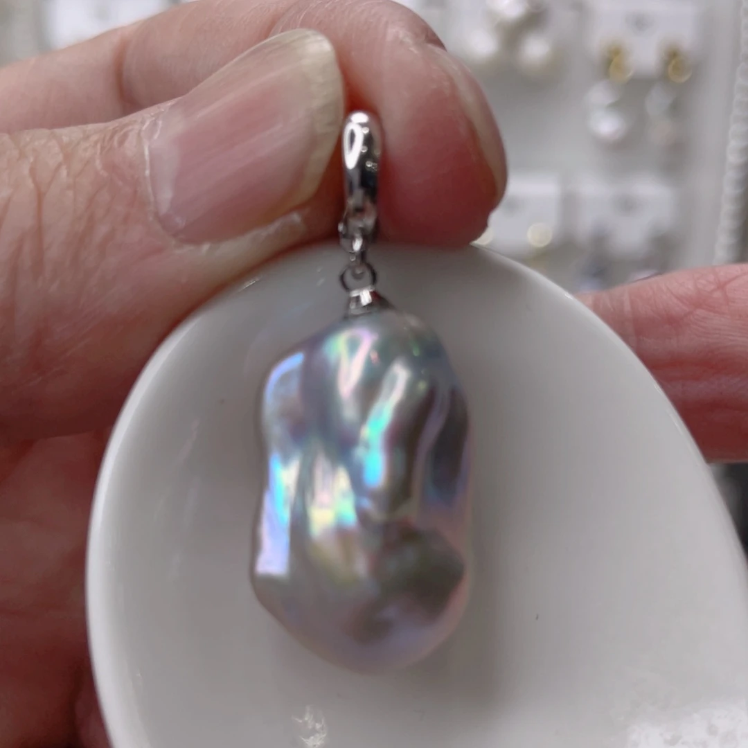 颈饰未镶嵌淡水珍珠