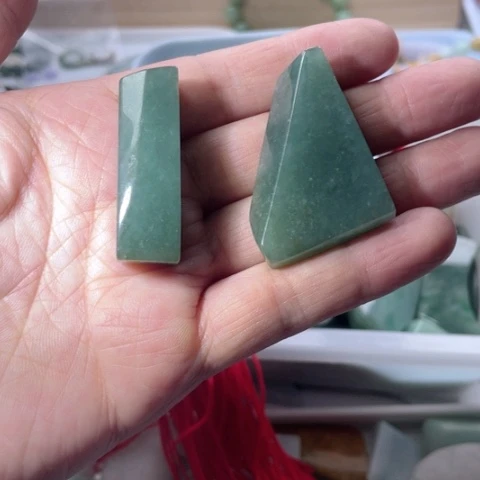 翡翠裸石翡翠玉料