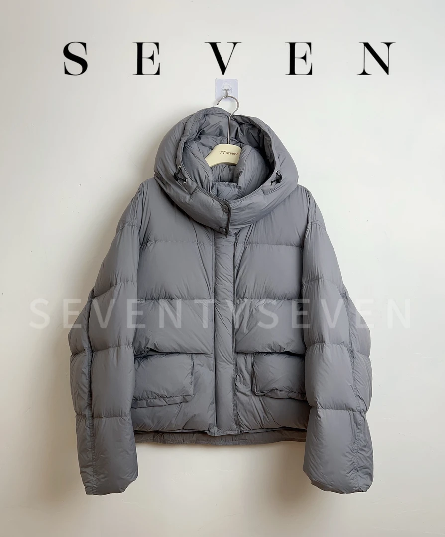 C977-C978 KOREA冬季新款羽绒服（拍照光线问题 颜色略有误差）