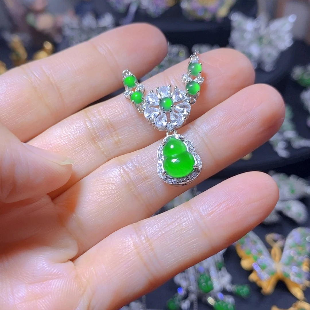 翡翠银S925镶嵌颈饰天然翡翠