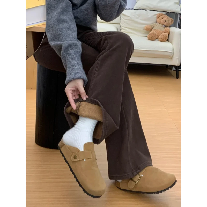 美拉德咖色微喇牛仔裤女秋冬加绒加厚高腰弹力修身显瘦喇叭马蹄裤