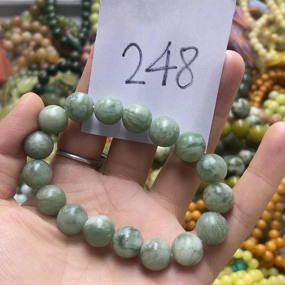 未镶嵌蛇纹石玉手链