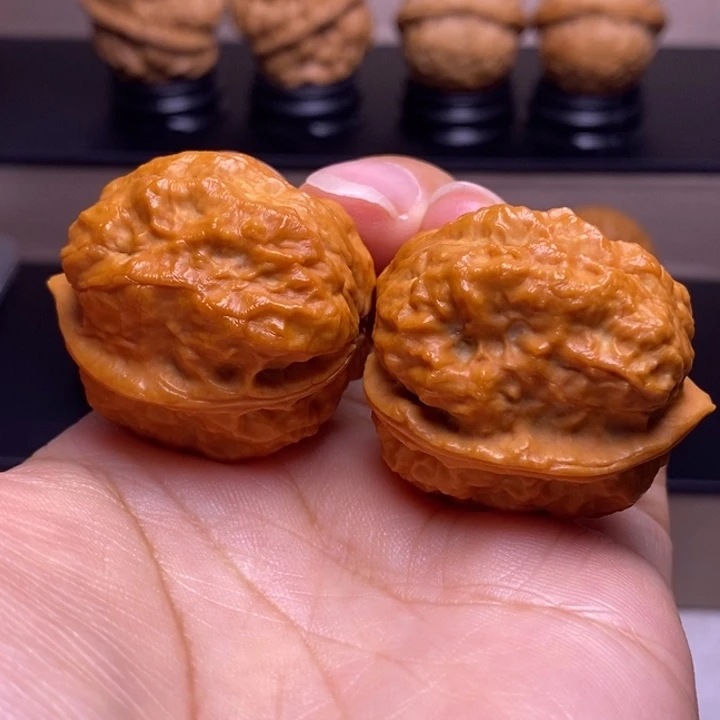 文玩核桃把件至尊妖蟾57