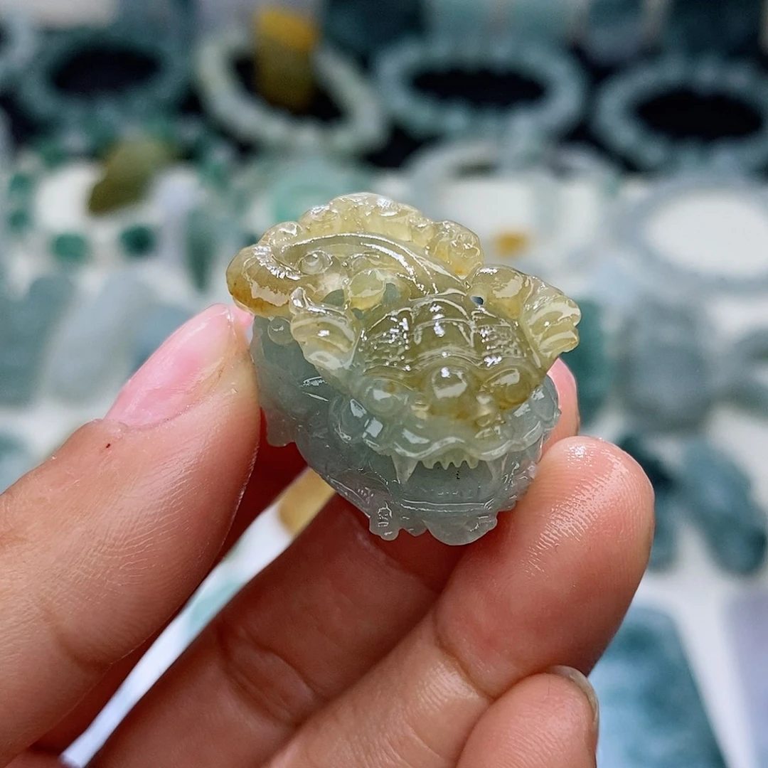 定制翡翠未镶嵌毛货