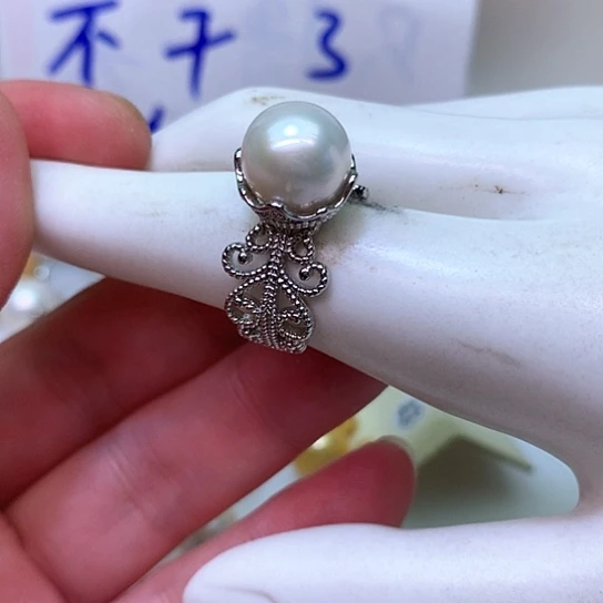 银S925镶嵌淡水珍珠耳饰