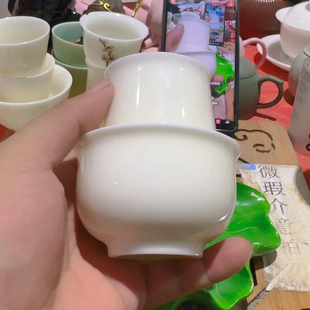 微***辣瑕疵茶具，介意勿拍
