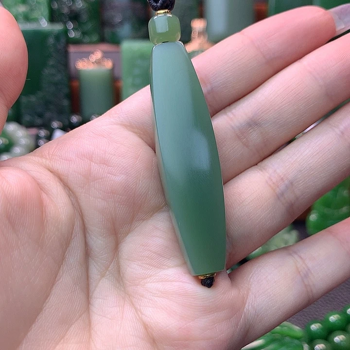 颈饰未镶嵌和田玉李****媛