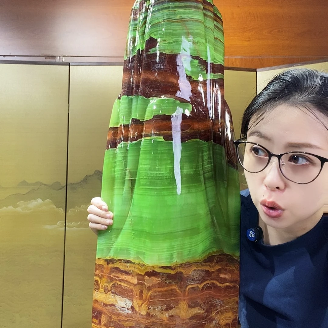 石材山水画作品摆件