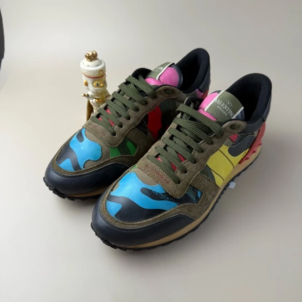 95新 Valentino/华伦天奴 迷彩铆钉系带休闲鞋 41.5码 YLP2805