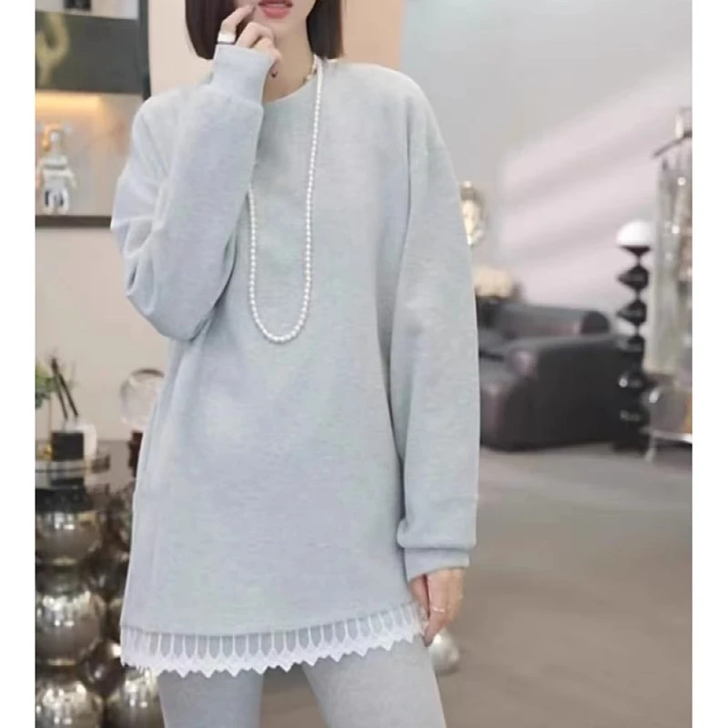 胖MM蕾丝下摆拼接设计长袖卫衣女秋冬加绒纯色宽松中长款打底上衣