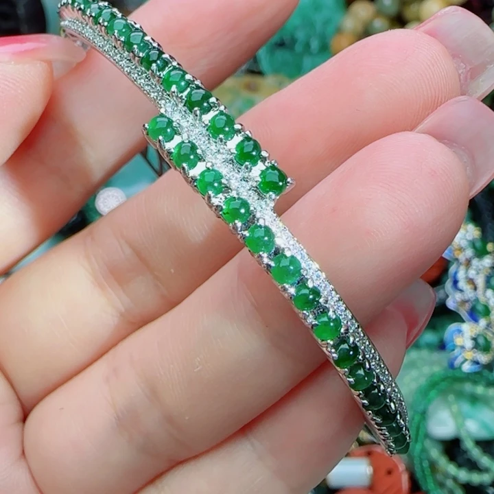 翡翠未镶嵌颈饰天然A货7